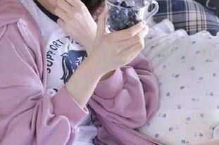 刷到停不下来的在线时刻，www.17里的八卦好悬念！