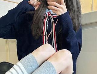 有趣的小嘴巴：17吃瓜中心首页的入口太神奇，不看可惜！