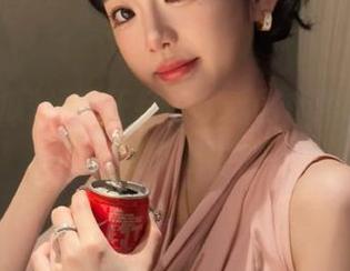 远离正经，观看国产黑料，51吃瓜带我飞！
