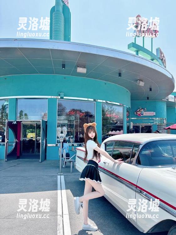 在线抢鲜看，51吃瓜网的无聊瞬间让我变身吃瓜小达人！