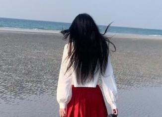 这个“718.sx”入口会不会是个圈套？理智与冲动的较量好麻烦。
