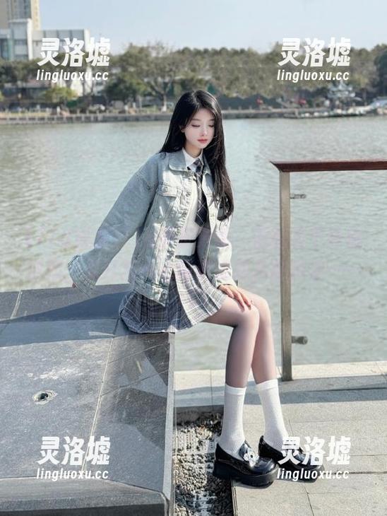 718娱乐更新，后台有个神秘链接，点开后小心掉进无尽八卦漩涡……