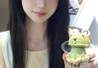 www.51cgfun在线，瓜田里的那些事儿，让人欲罢不能！