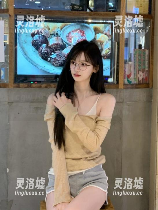 你们都好奇cgw的传送门？据说能直达瓜地，随时收割新鲜资讯！