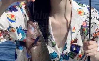 说真的，hlw能不能把下载速度再快点？看完一个瓜费我老命，想追下一个都等不及