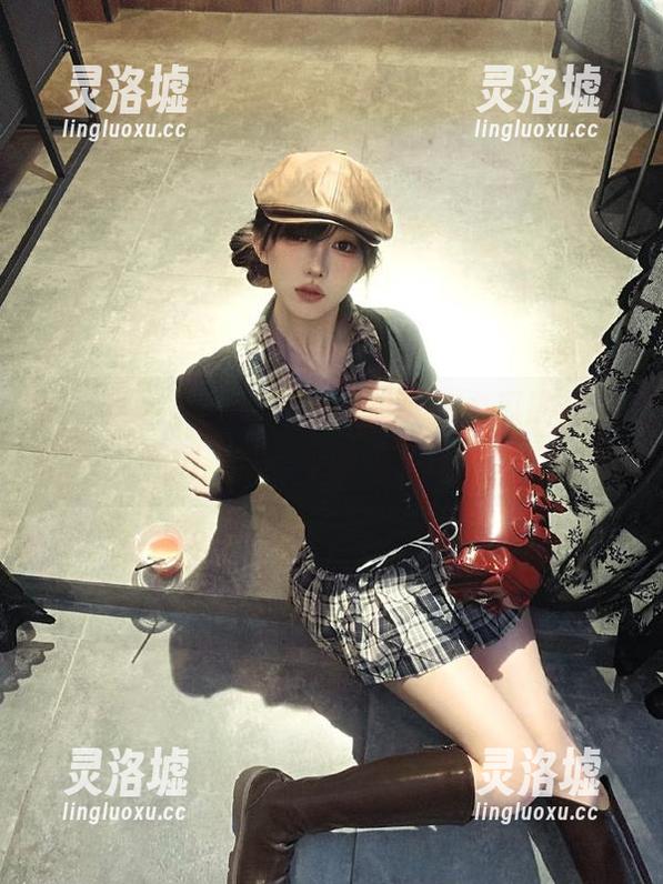 在“zztt11”见证各类瓜展开永久怀旧，唉，我才不要遗忘呢。
