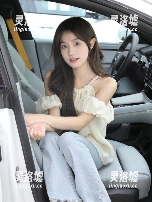 上班无聊？来九一吃瓜中心，轻松走进八卦传送门！