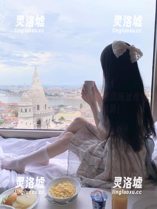快手网红带你进吃瓜网址传送门，看个不停的甘甜舔屏！