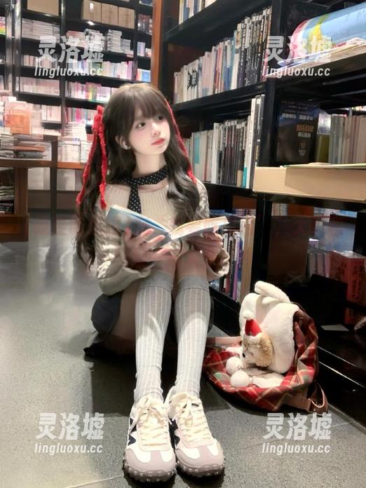 在‘我要吃瓜网’，大瓜和网址一起大开眼界