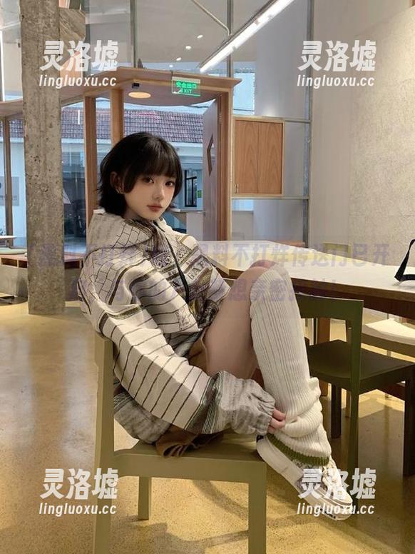 咳，黑料不打烊传送门已开启，与你的八卦梦想亲密接触！
