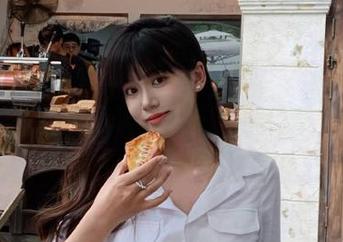 观看zztt30net黑料不打烊，感觉我的关注点怎么总是放错地方了呢…