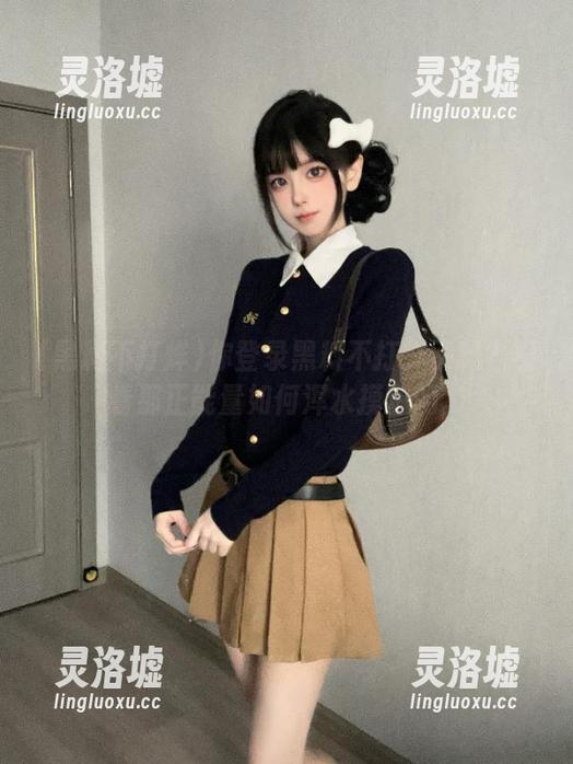 你登录黑料不打烊了吗？看看那正能量如何浑水摸鱼的。