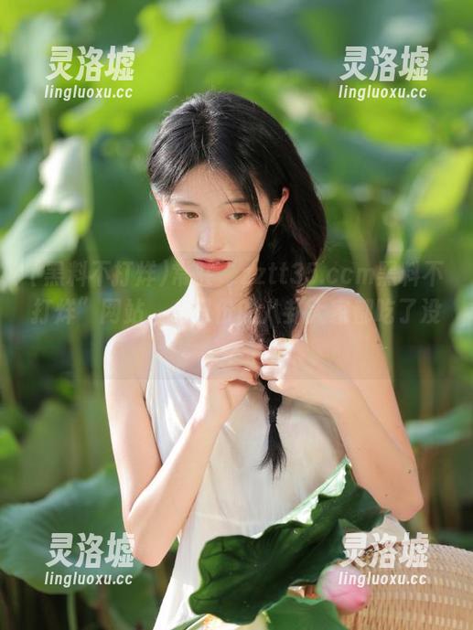 常驻“zztt35.ccm黑料不打烊”网站，今日份的八卦大家都吃了没？