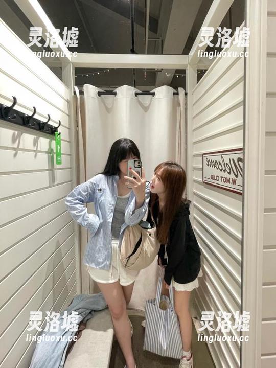 我要在黑料不打烊官网边吃瓜边发呆，反正眼前都是热闹！