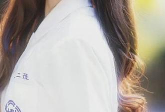 想吃瓜？点进黑料不打烊的传送门，一场反差大戏等着你！