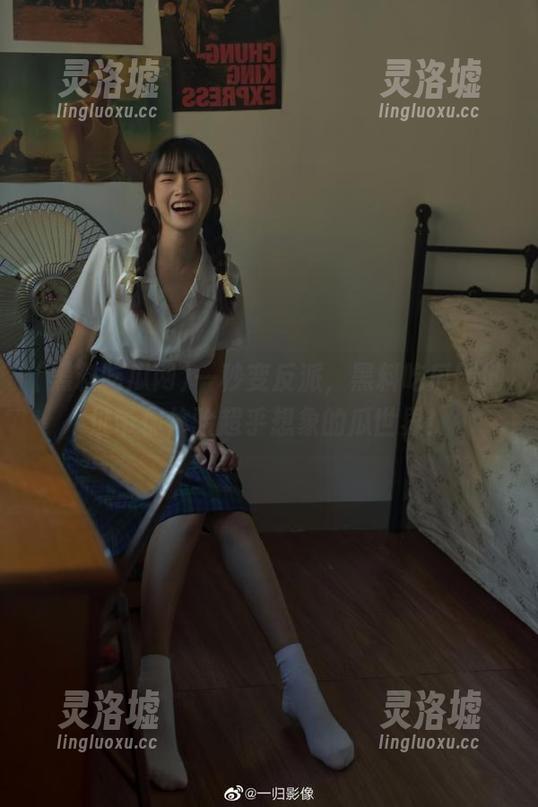 一秒变反派，黑料吃瓜网地址带你体验超乎想象的瓜世界！