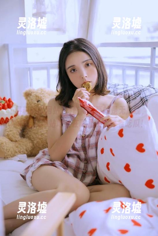 抖音网红真的是无底线，黑料吃瓜网站地址在哪儿？我等着吃瓜！