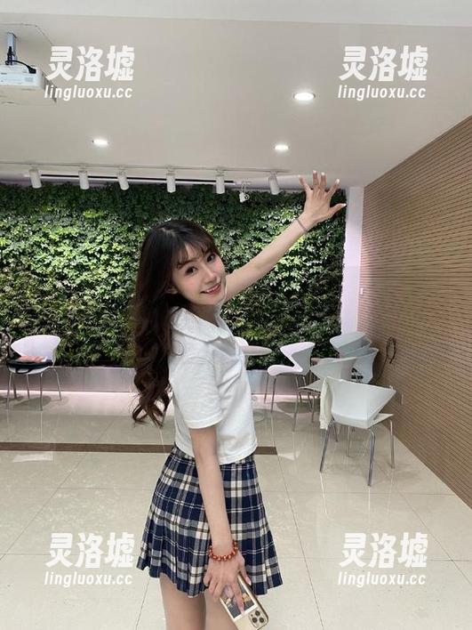 好奇心满满，打开“黑料正能量index”app，果真惊喜在等着你？