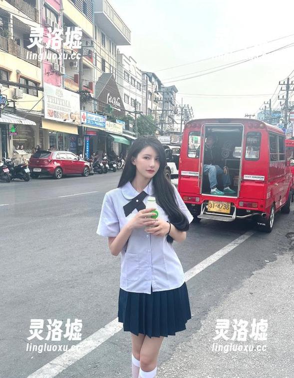 登录黑料正能量的网页，轻松获取网红八卦备忘录！