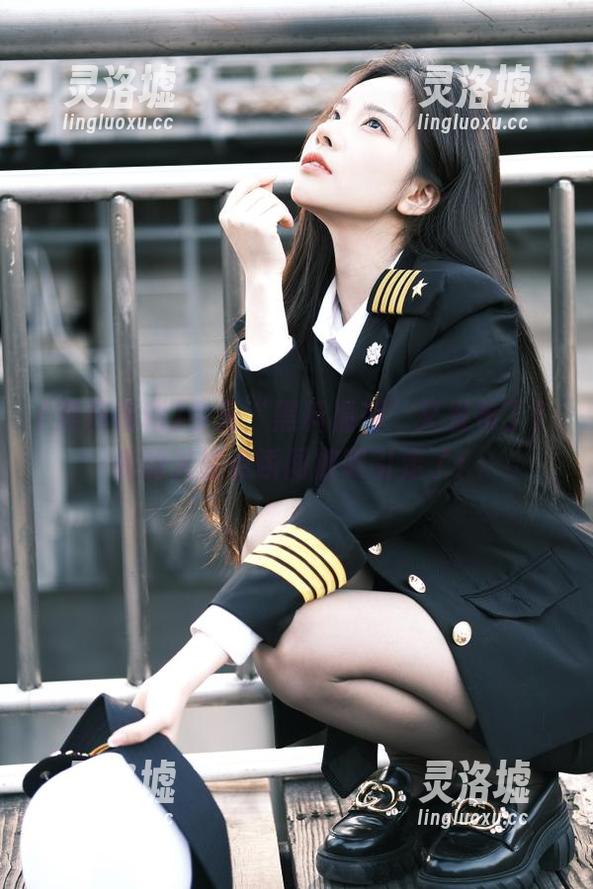 今天“黑料福利”又发布了？我的关注点瞬间被吸引走了！