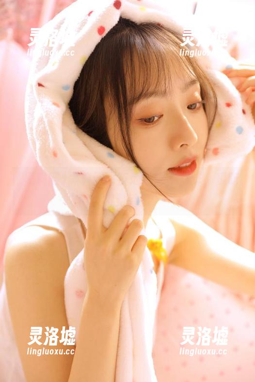黑料网深夜地址也不打烊，瓜吃得贼香！