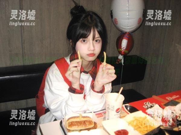 想吃瓜不花钱？黑料网站是你最好的选择，别等收费了快快收藏吧！